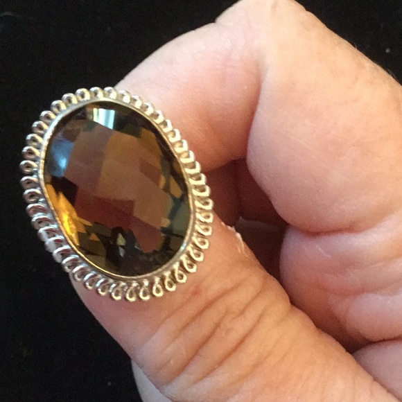 Large Genuine Smokey Quartz Ring - Picture 4 of 8
